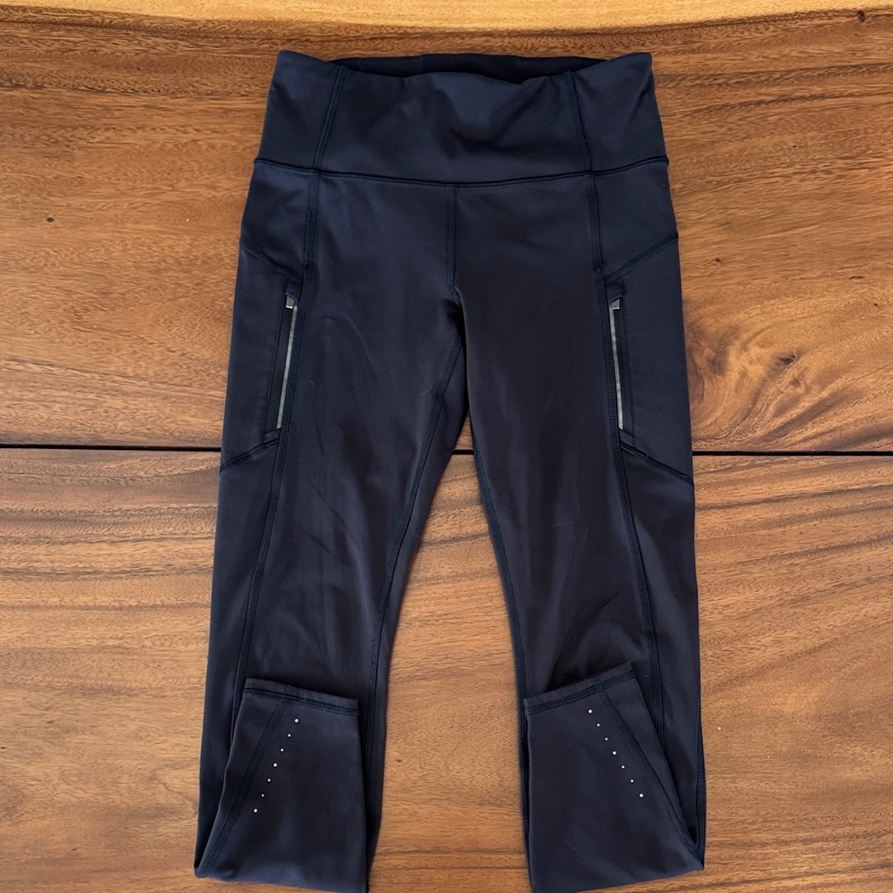 Athleta Black Rainier Tights - Compression Leggings